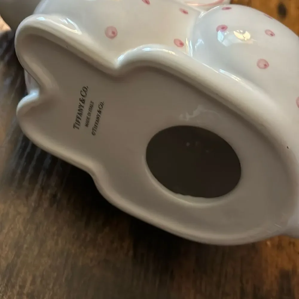 TIFFANY & CO. Porcelain Bunny Coin Bank / Excellent with no secure key